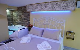 Corte Manzoni Independent Suite